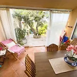 Sterlizia, Vista Mare 度假居 *